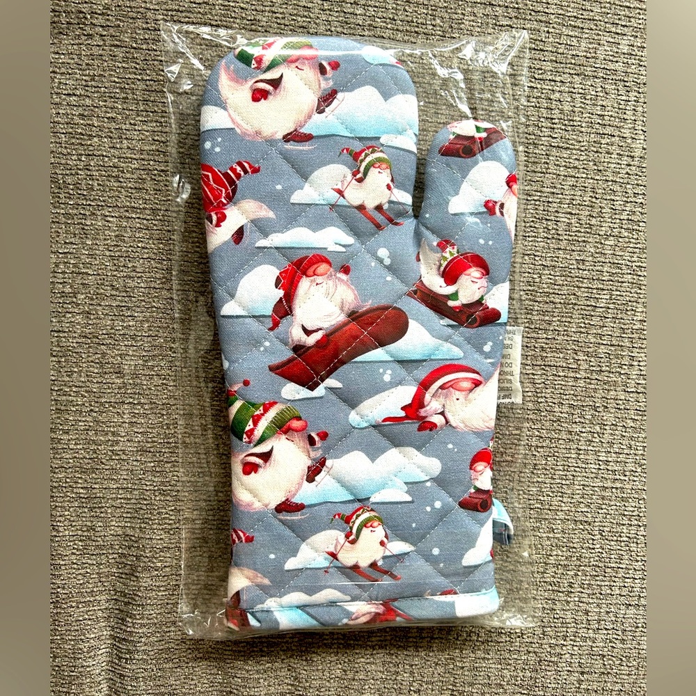 Christmas Gnome Oven Mitt
